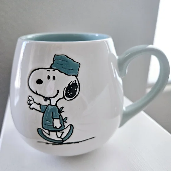 Snoopy White and Blue Coffee Mug - Picture 2 of 6